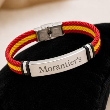 Pulsera artesanal España | Tejida a mano con placa Morantier's